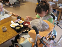 昼食の風景